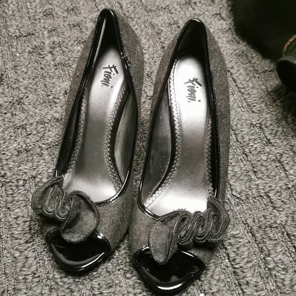 Brand new Fioni grey/black peeptoes, size 8